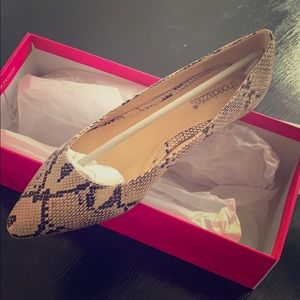 Blush, snakeskin flats. Never worn. Size 7.